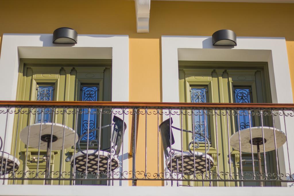 Aparthotel Thea Simi Zewnętrze zdjęcie