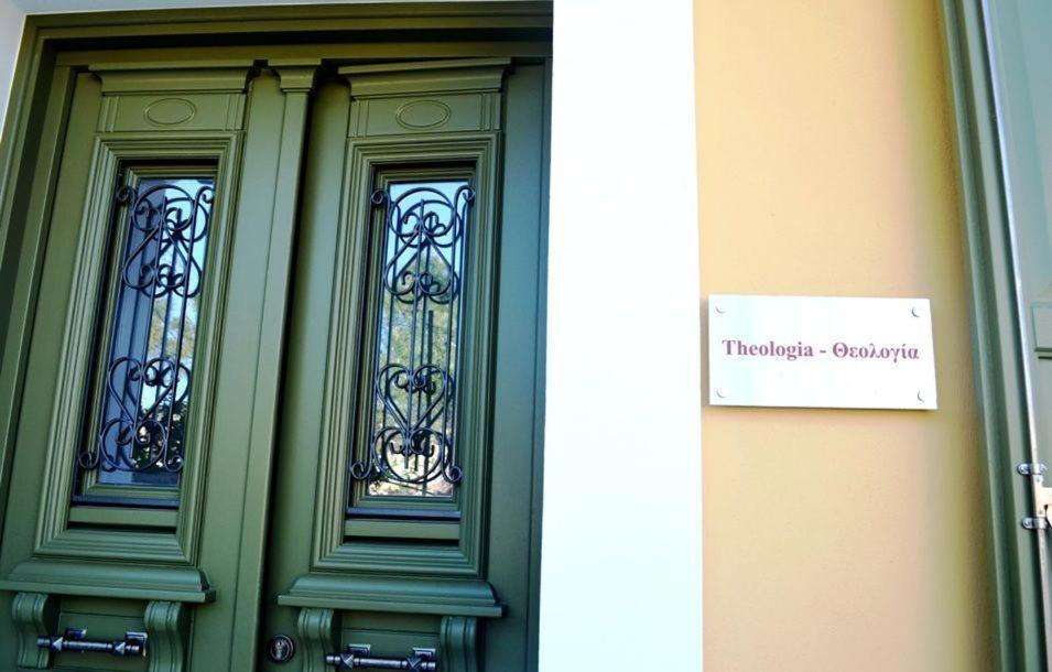 Aparthotel Thea Simi Zewnętrze zdjęcie